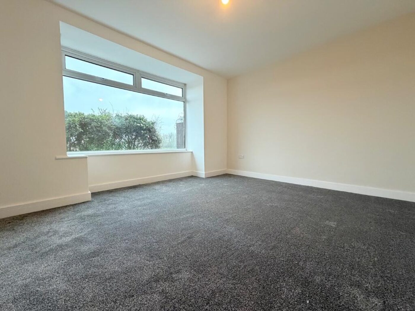 Refurbished second reception room